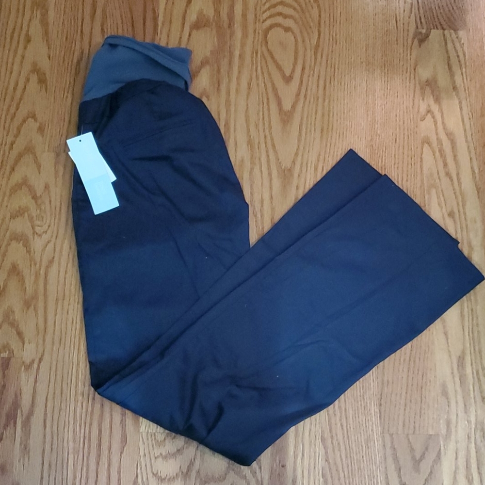 Motherhood Maternity Gray fitted bootcut pants. (NWT)